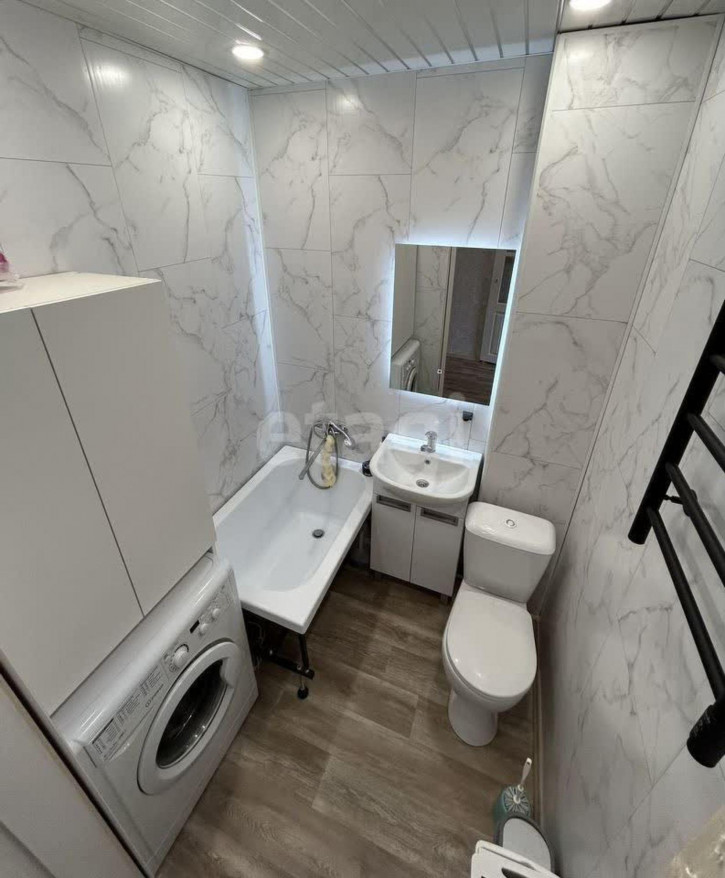 2-комн квартира Колхозная, 22