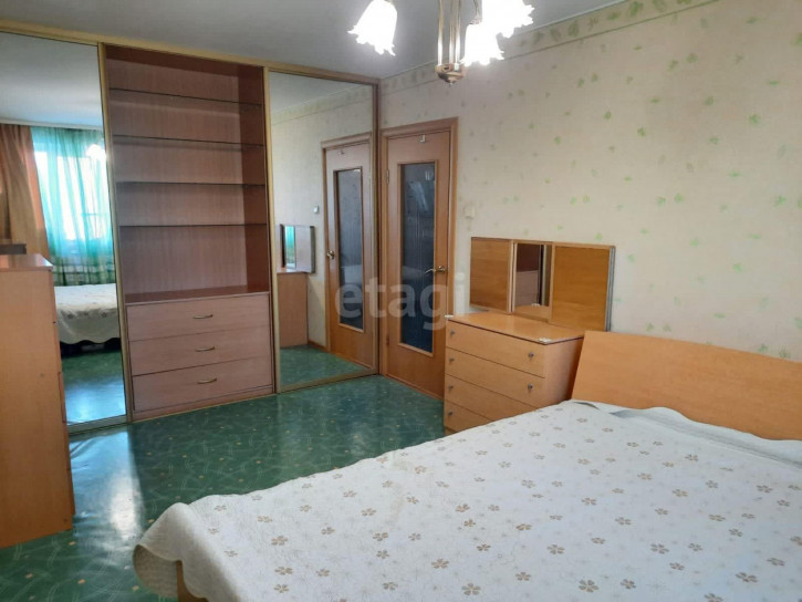 2-комн квартира Широтная, 21