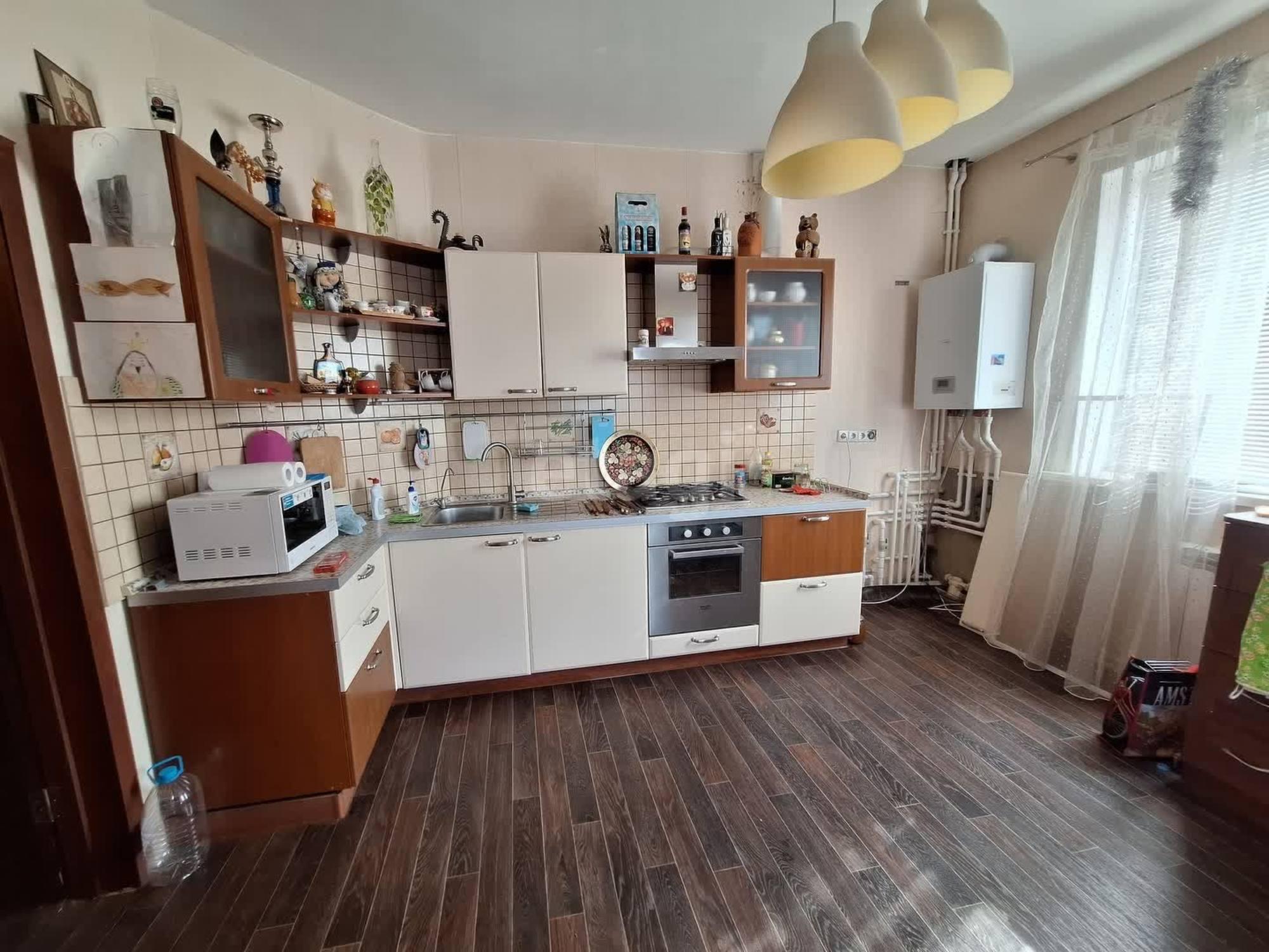 Купить дачу, дом, коттедж за 11 000 000 рублей на Широкая улица