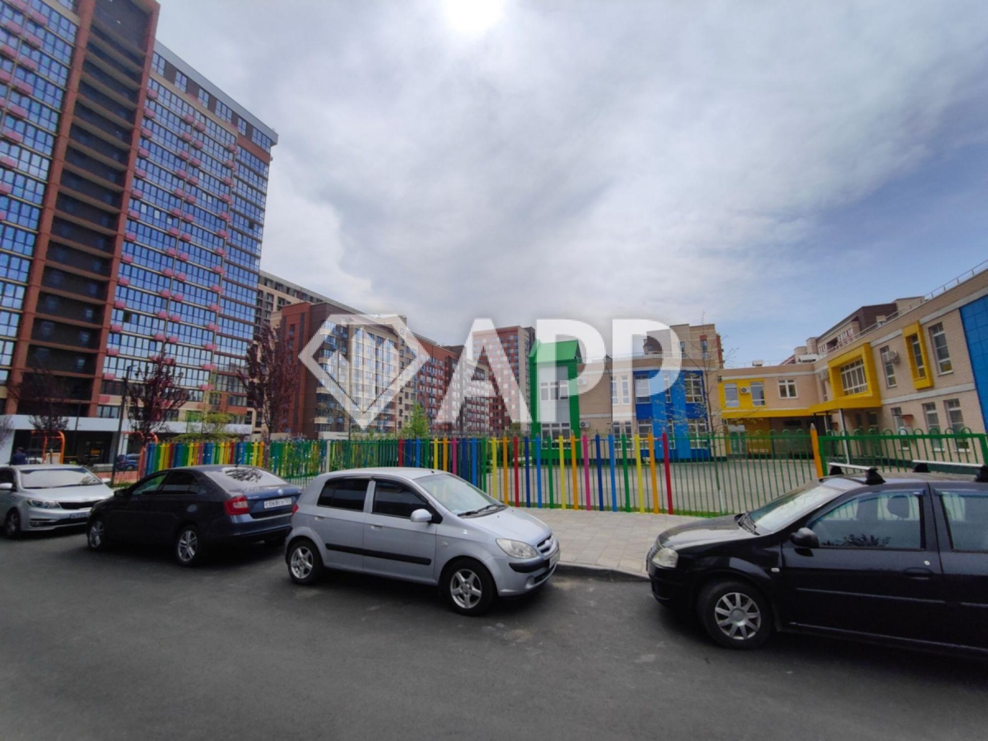 Купить торговое помещение за 32 450 000 рублей на поселок Знаменский, ул Светлая