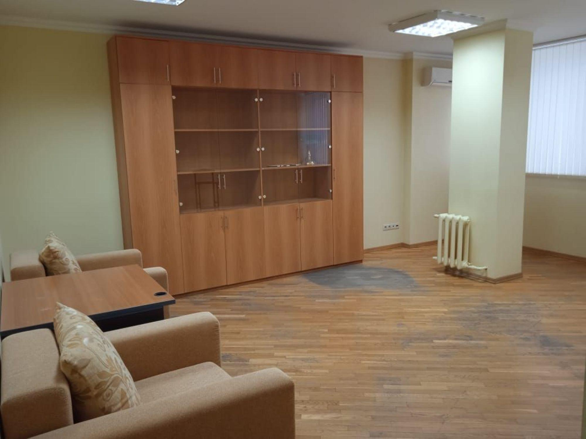 Сдать офис, помещение под офис за 86 385 рублей на ул им Челюскинцев, 59/60