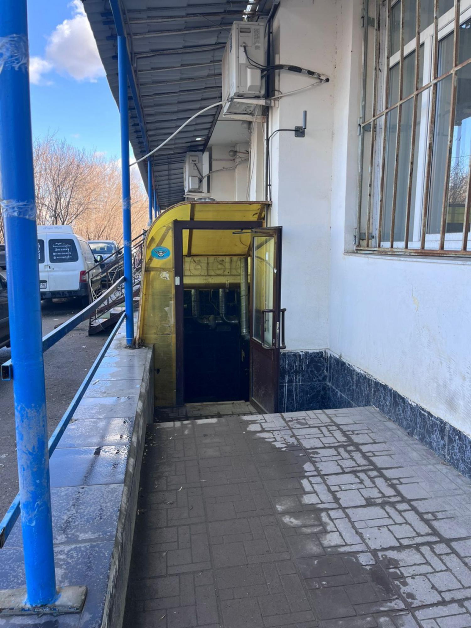 Купить складское помещение за 17 000 000 рублей на ул Космонавтов, 44