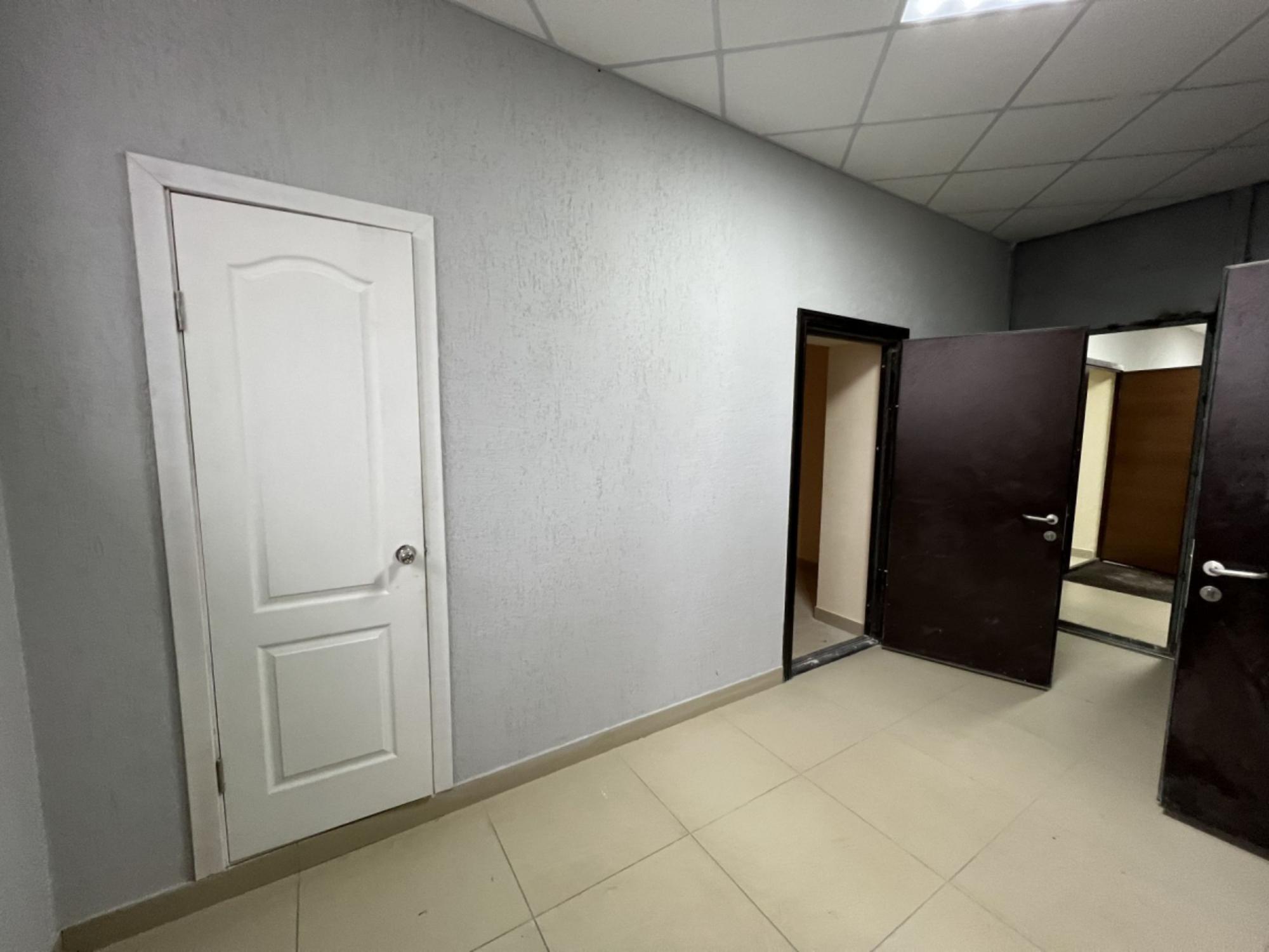 Сдать офис, помещение под офис за 89 100 рублей на ул Астраханская, 88