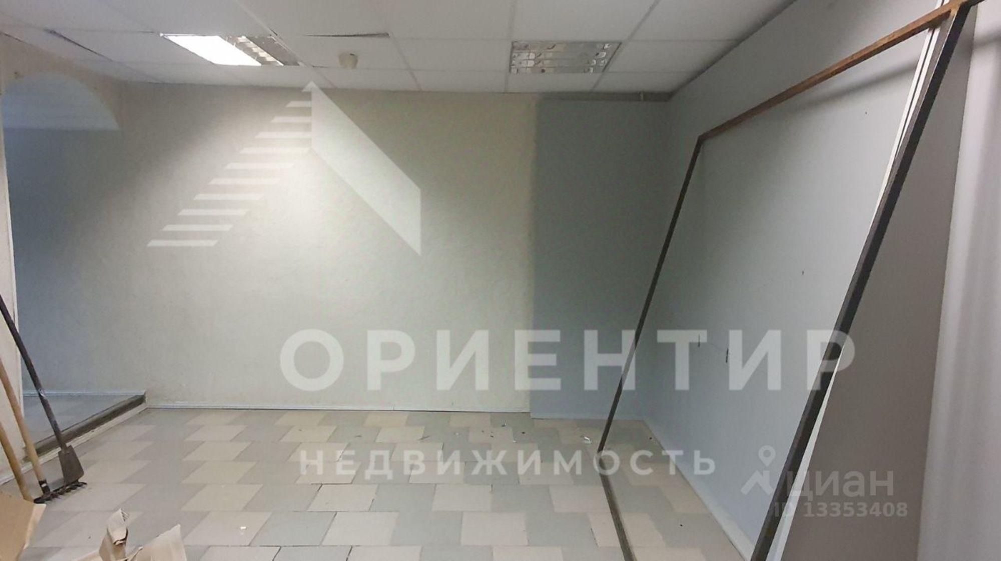Купить торговое помещение за 5 196 660 рублей на улица Профсоюзов, 11