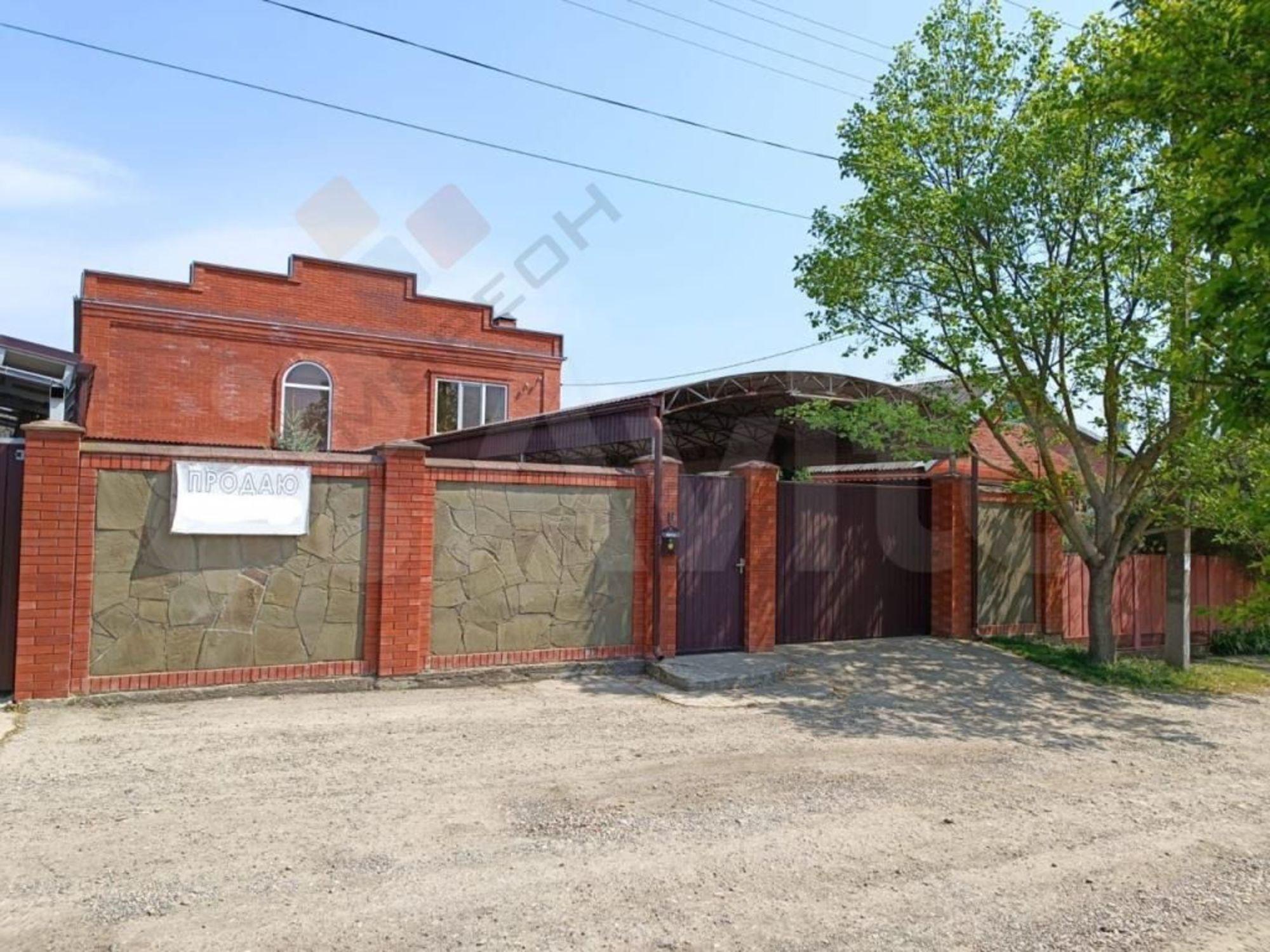 Купить дачу, дом, коттедж за 15 700 000 рублей на Кузнечная ул, 8