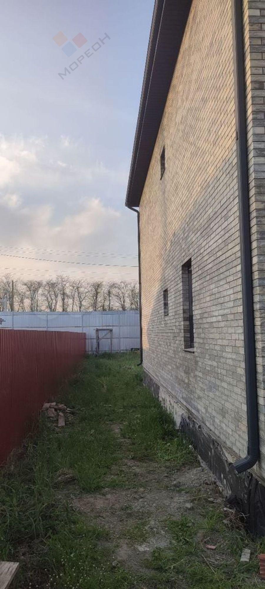 Купить дачу, дом, коттедж за 12 750 000 рублей на Краснодарская ул