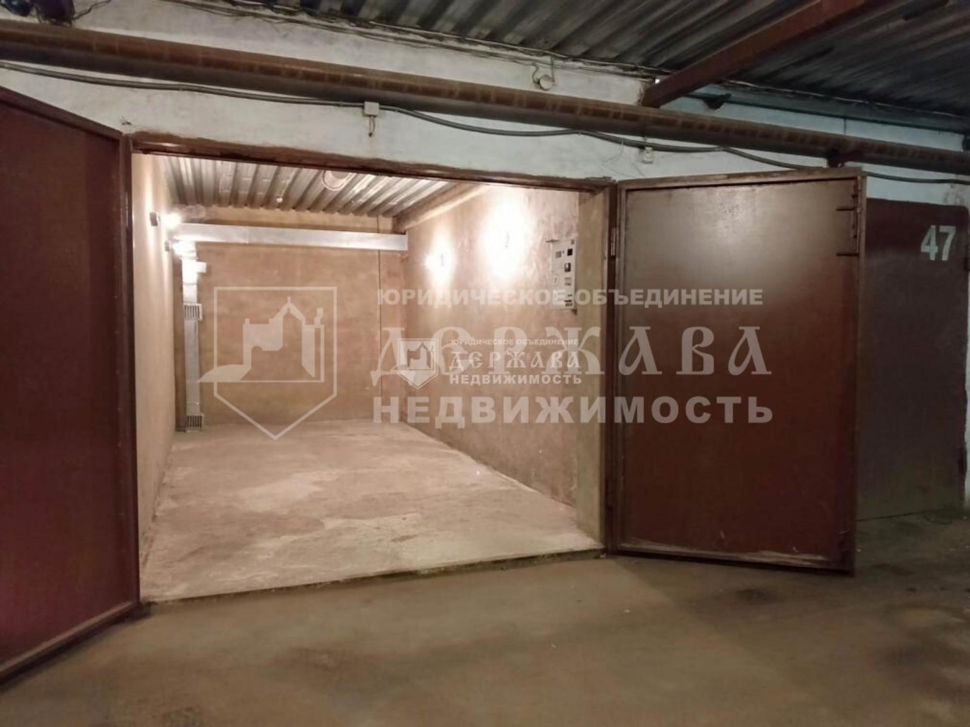 Купить гараж, место в паркинге за 1 800 000 рублей на Ленинградский проспект