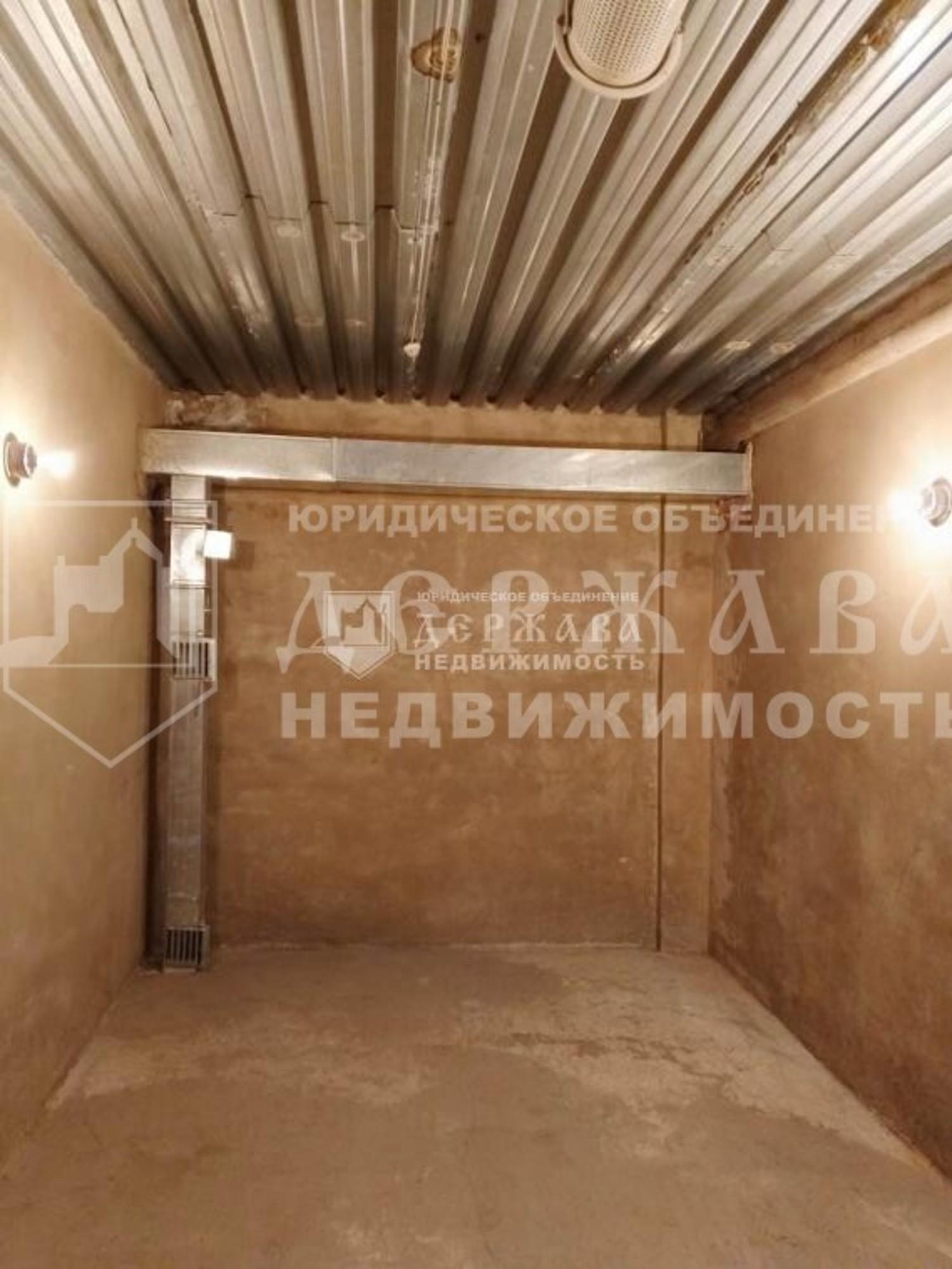 Купить гараж, место в паркинге за 1 800 000 рублей на Ленинградский проспект