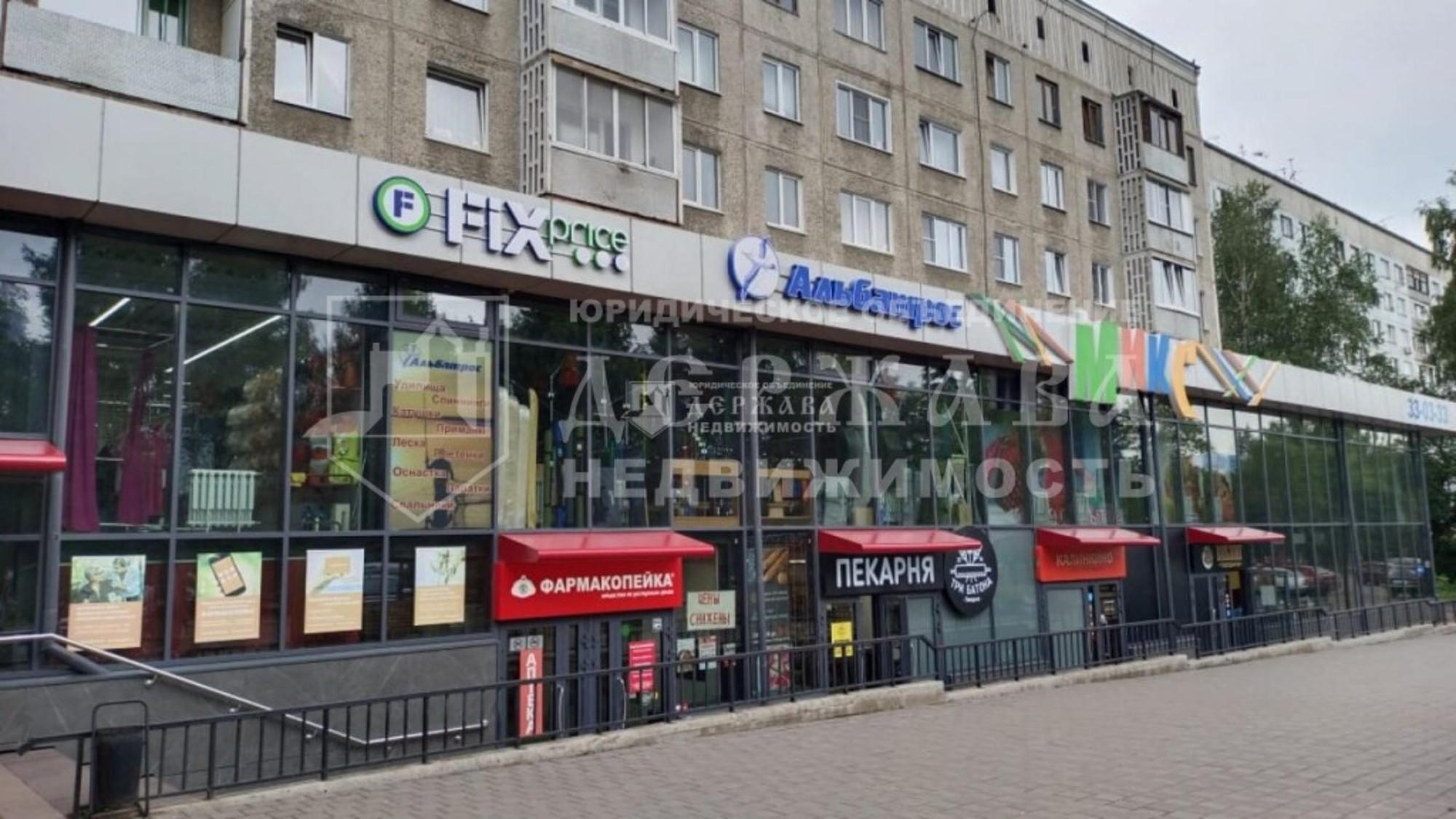 Сдать торговое помещение за 500 500 рублей на бульвар Строителей,15