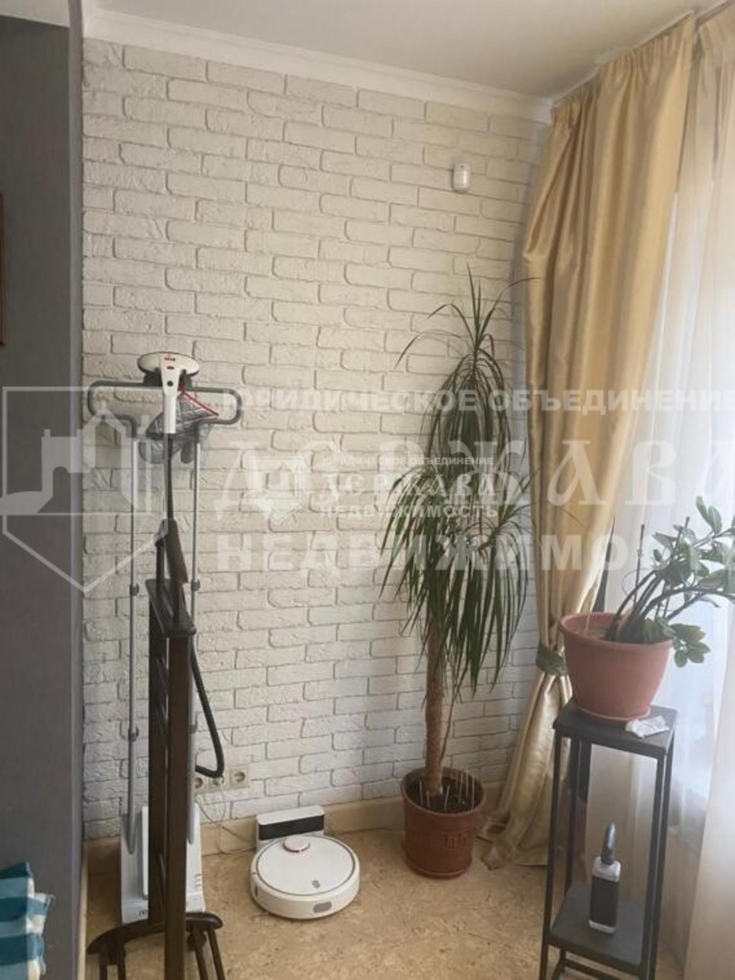 Купить квартиру за 13 500 000 рублей на Октябрьский проспект