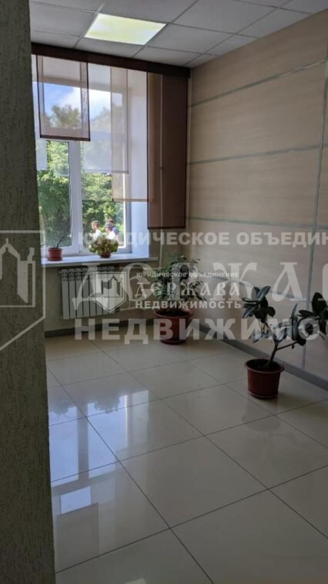 Купить офис, помещение под офис за 45 000 000 рублей на улица Заузелкова