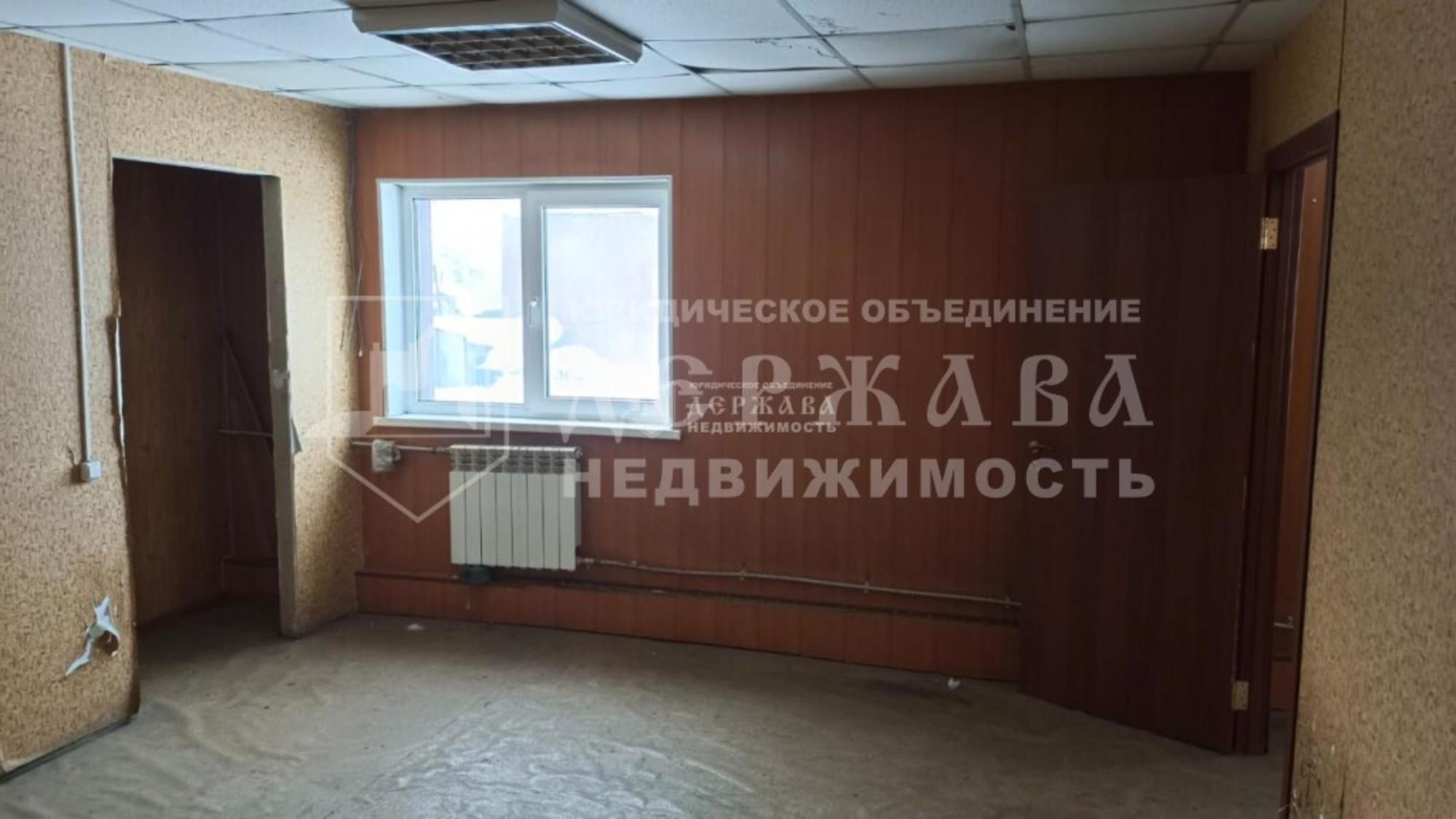 Сдать складское помещение за 150 000 рублей на 1-я Стахановская улица
