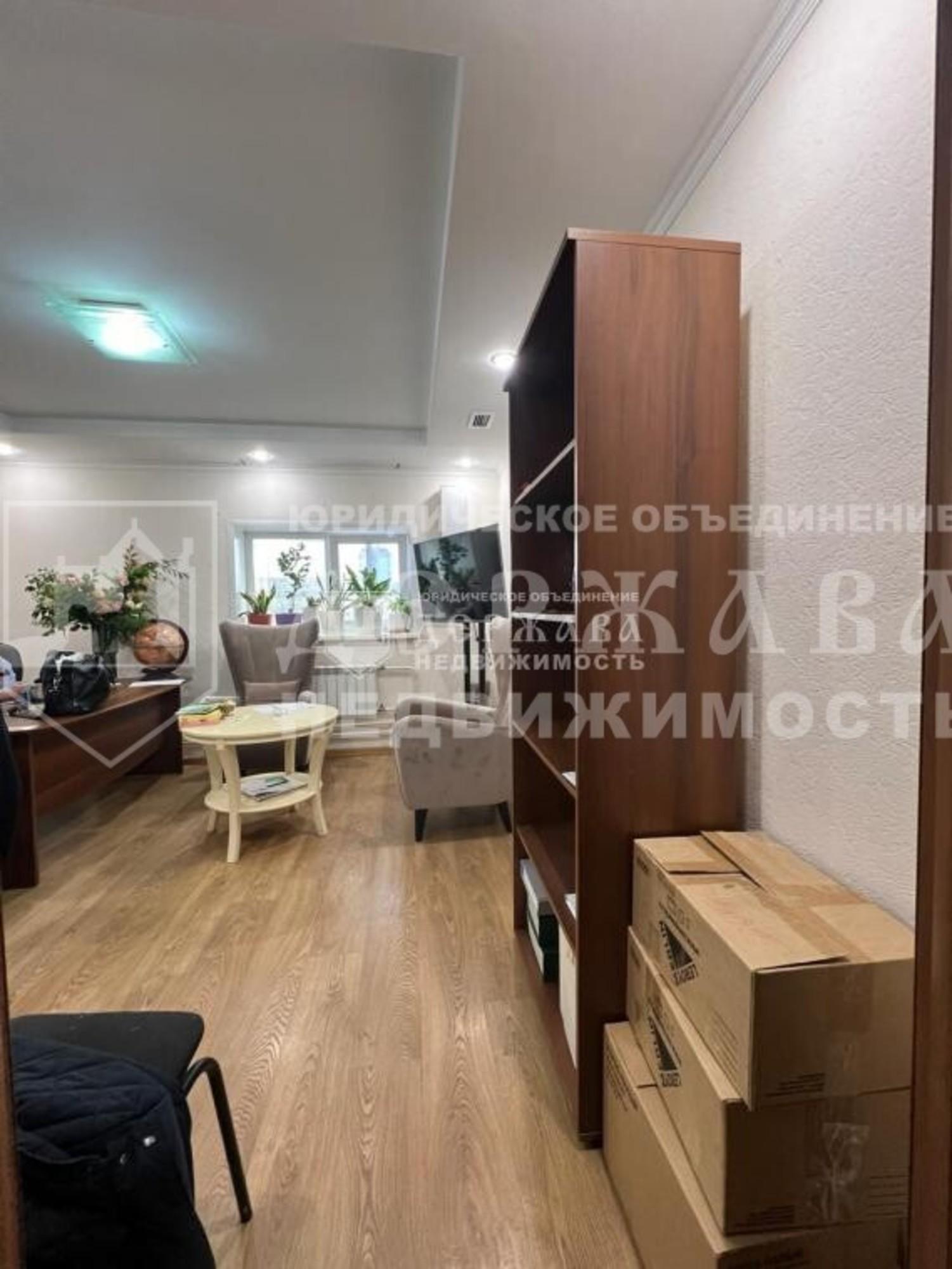 Купить офис, помещение под офис за 7 400 000 рублей на Ленинградский проспект