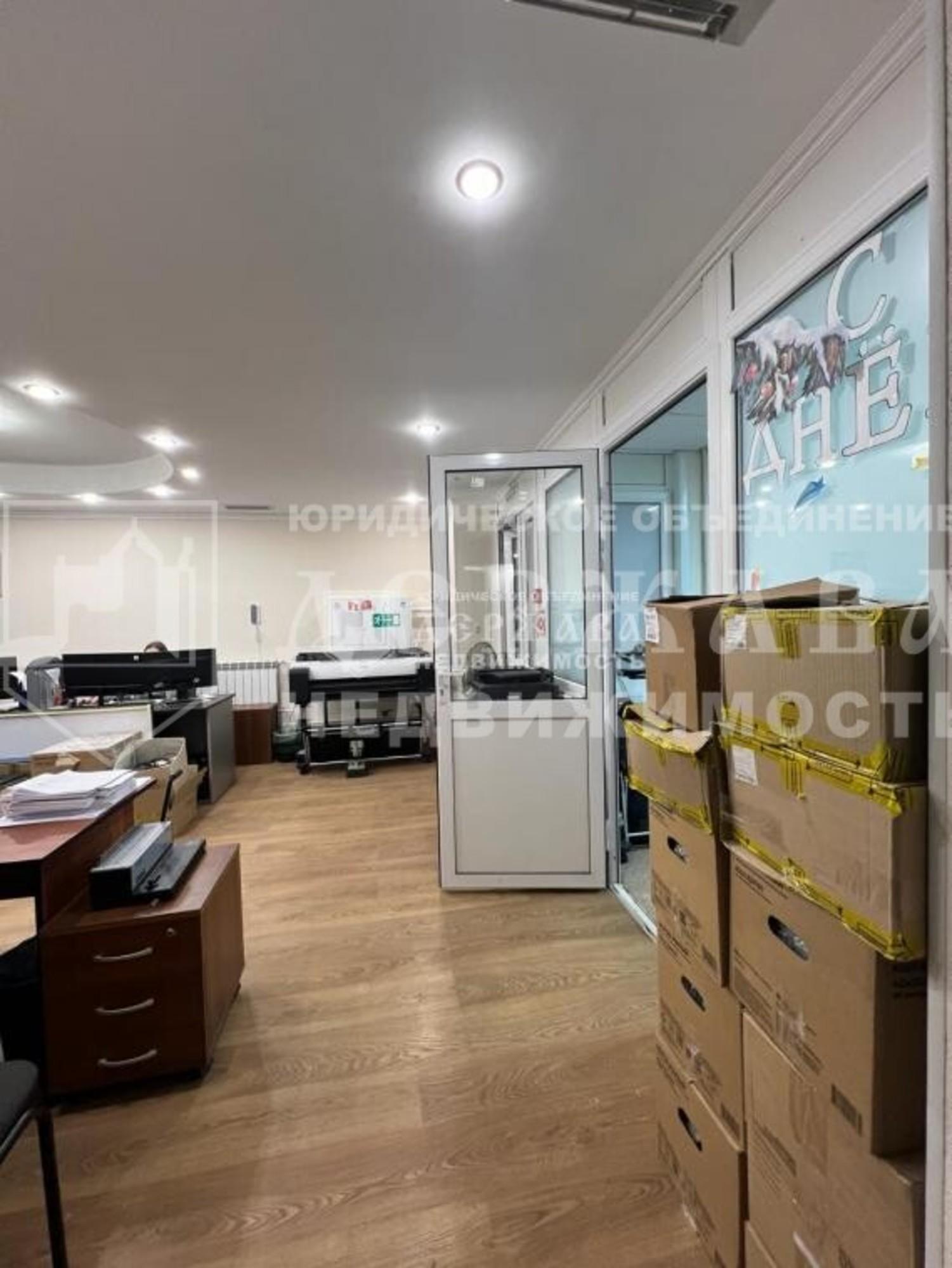Купить офис, помещение под офис за 7 400 000 рублей на Ленинградский проспект