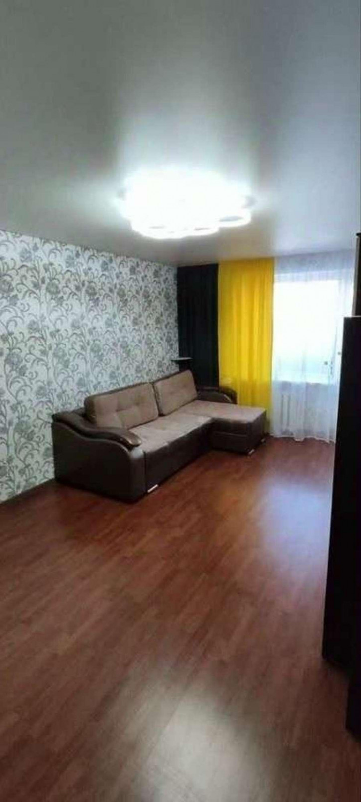 2-комн квартира Костюкова улица, 21