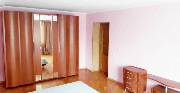 2-комн квартира Победы улица, 47к2
