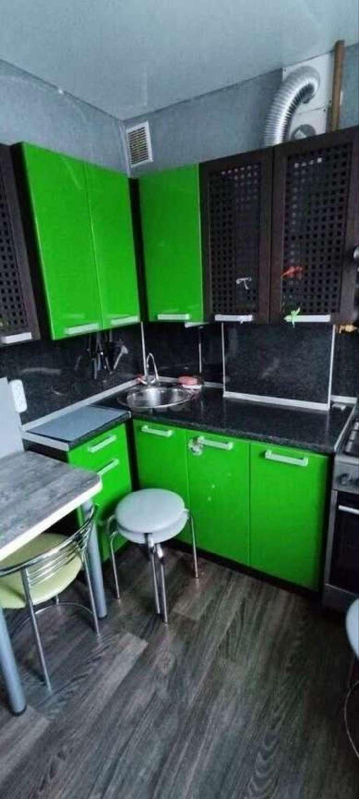 2-комн квартира Костюкова улица, 21
