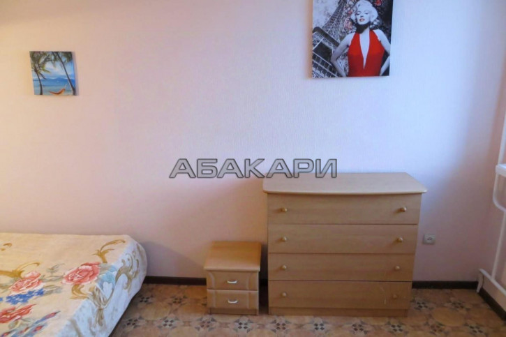 2-комн квартира улица Профсоюзов, 27