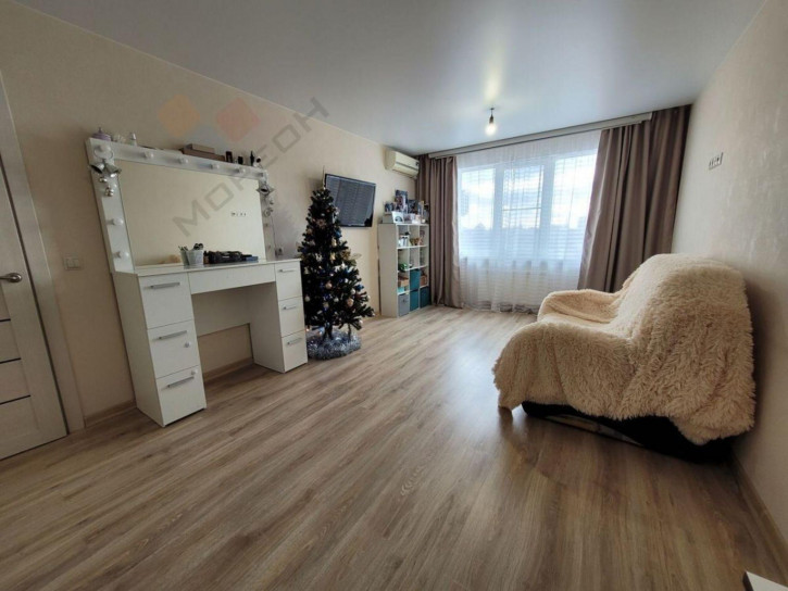 2-комн квартира Репина пр-д, 40