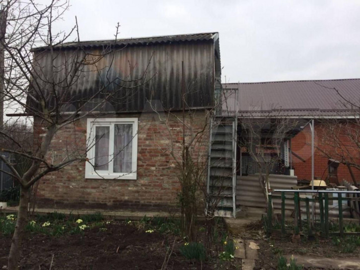 Коттедж/дом Вишнёвая ул, 248