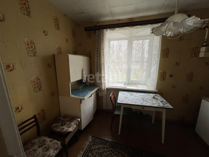 3-комн квартира Набережная, 1