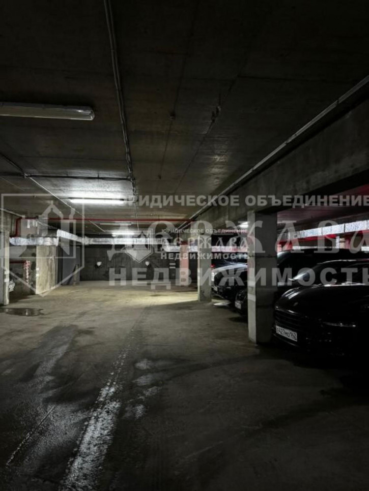 Гараж/парковка улица Юрия Двужильного