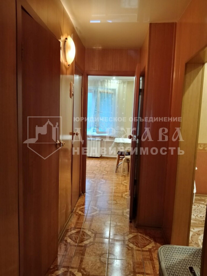 4-комн квартира проспект Шахтёров