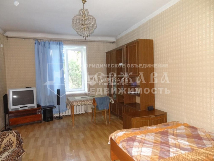 3-комн квартира Весенняя улица