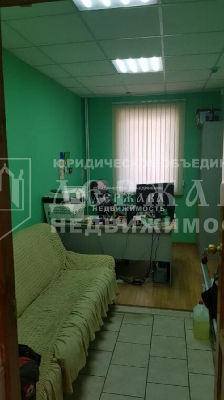 Торговое помещение улица Черняховского