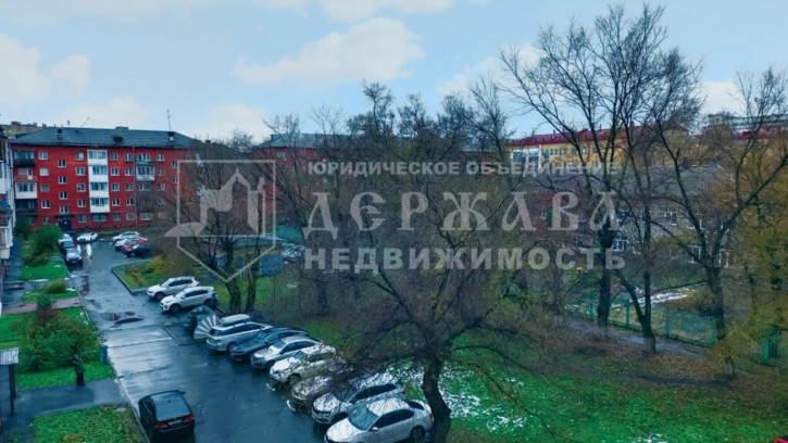 2-комн квартира Красная улица