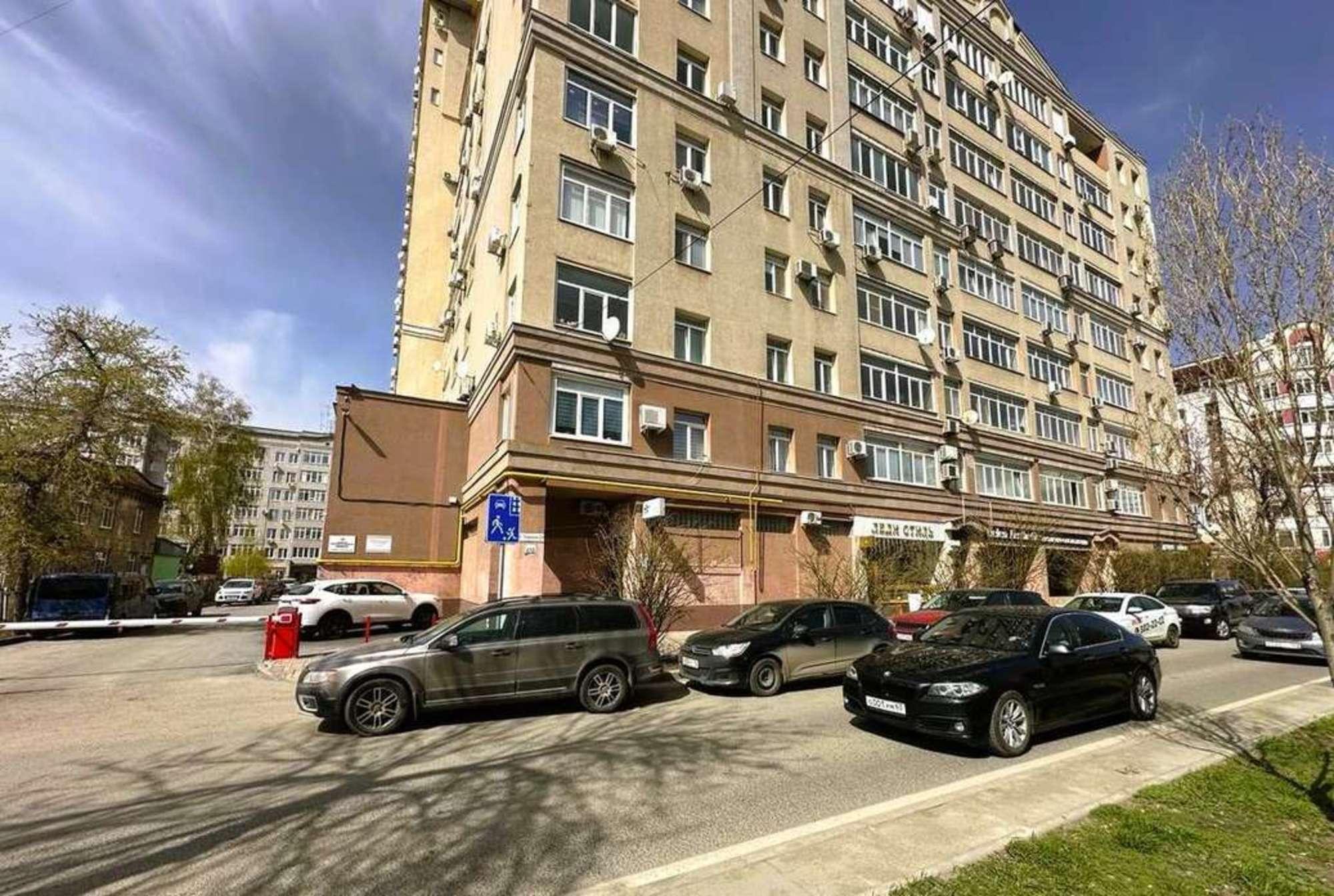 Сдать торговое помещение за 70 000 рублей на Ленинская улица, 224