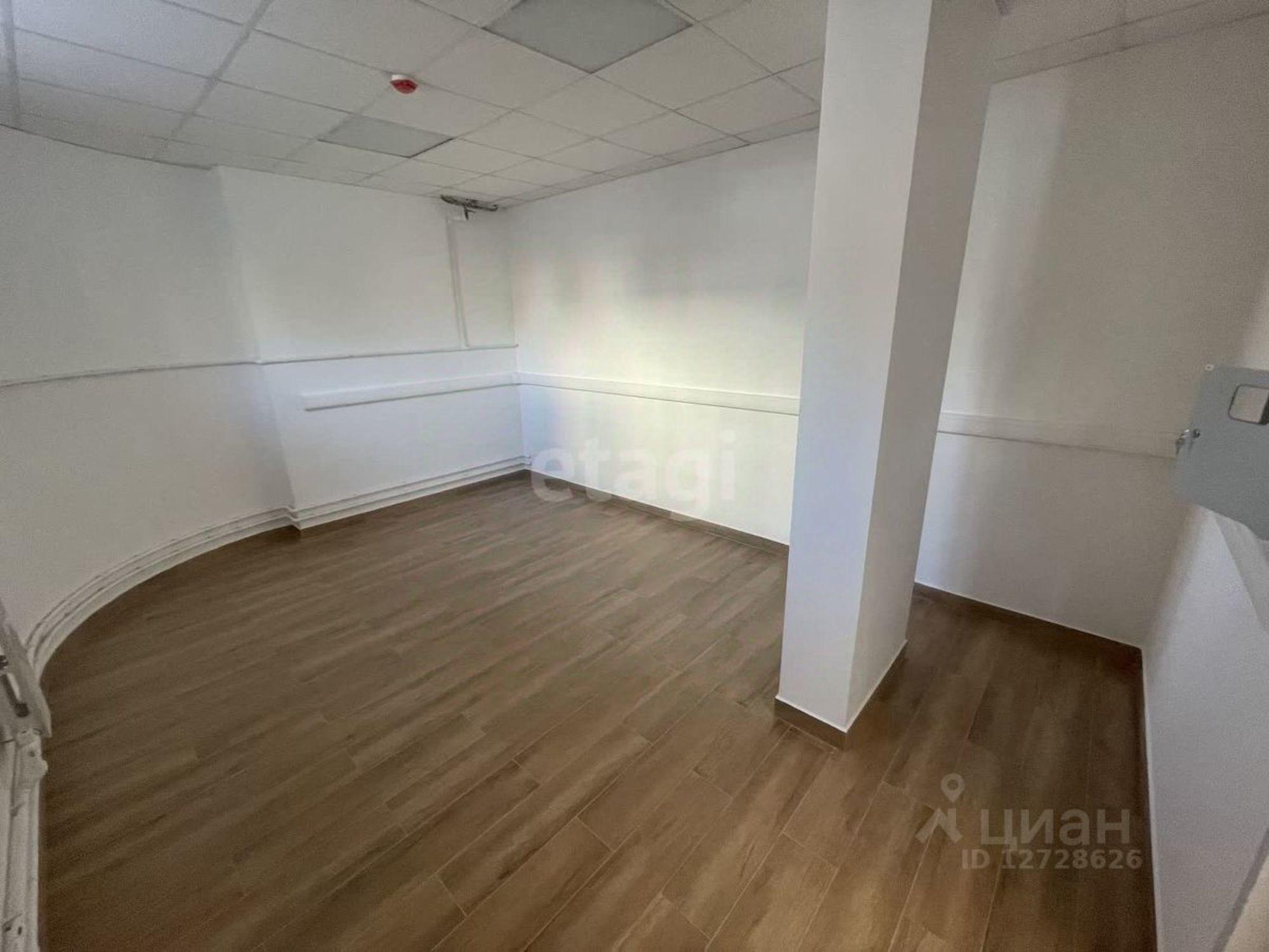 Сдать офис, помещение под офис за 13 018 рублей на улица Степана Разина, 28