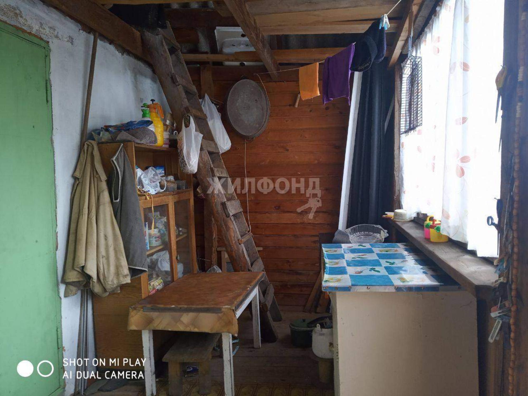 Купить дачу, дом, коттедж за 750 000 рублей на Снабженец территория снт