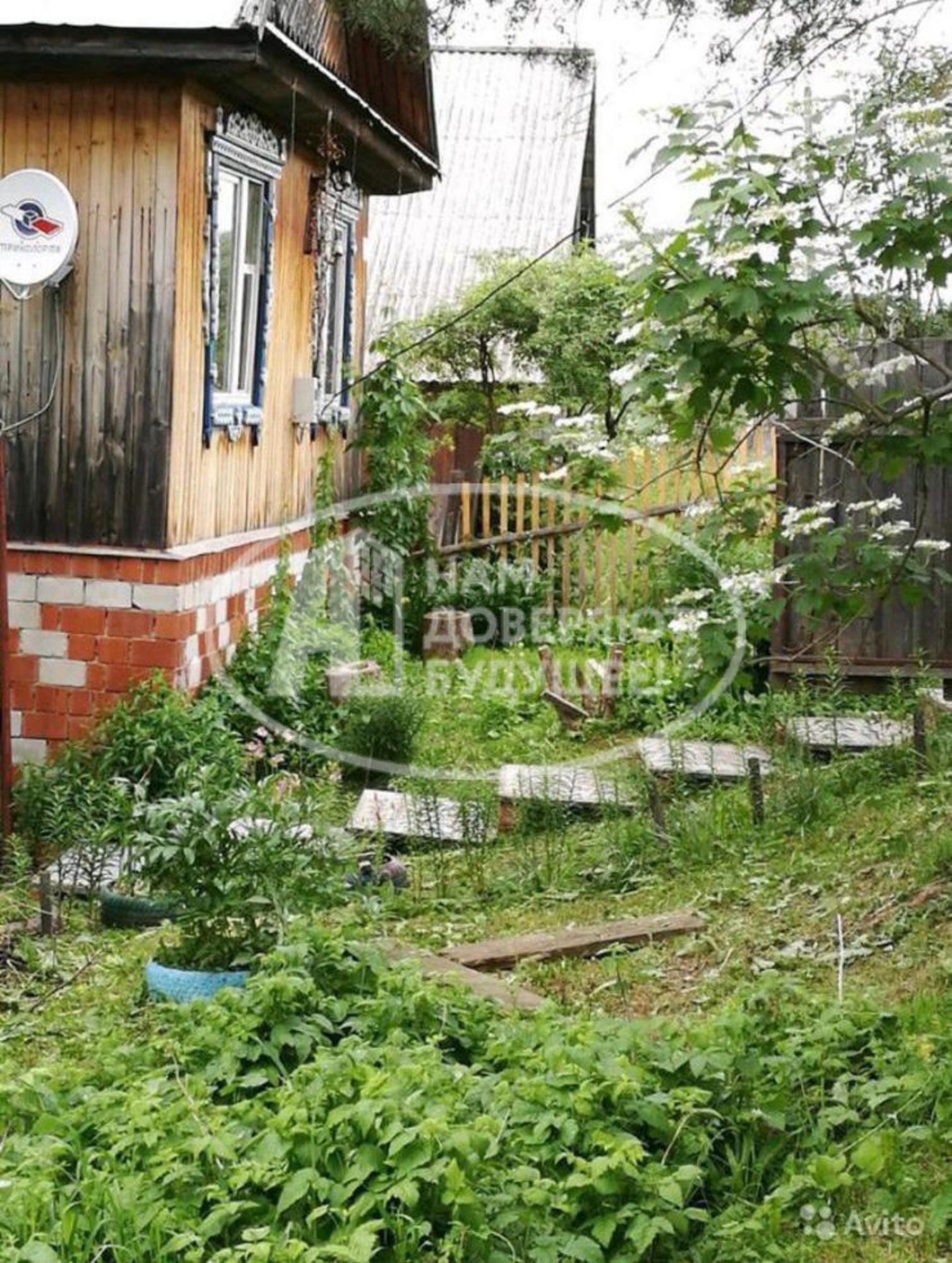 Купить дачу, дом, коттедж за 600 000 рублей на Садовая улица