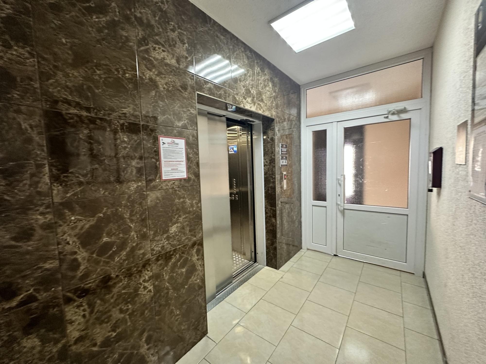 Купить квартиру за 11 300 000 рублей на Таманская улица, 121к14