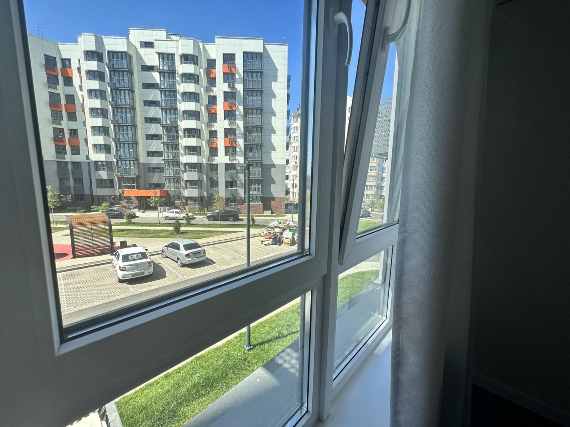 Купить квартиру за 13 450 000 рублей на улица Крылова, 13к3