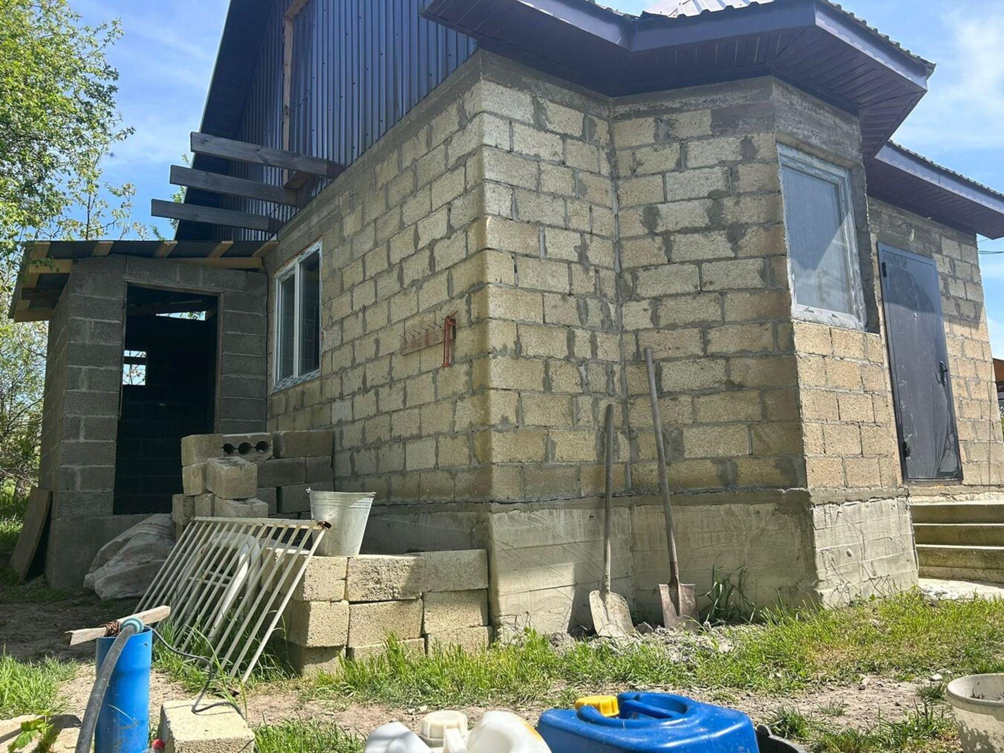 Купить дачу, дом, коттедж за 3 700 000 рублей на Зелёная улица