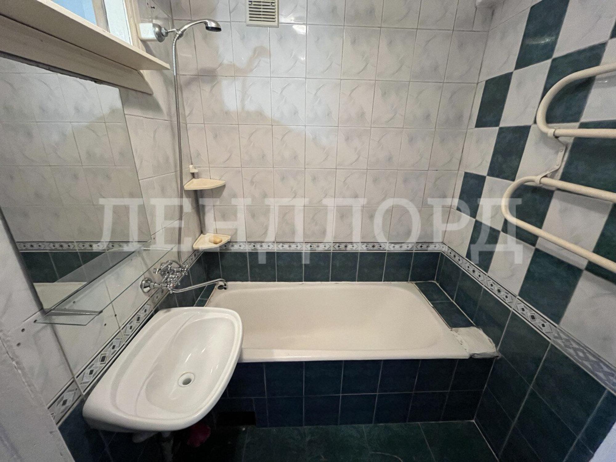 Сдать квартиру за 25 000 рублей на проспект 40-летия Победы, 73/15