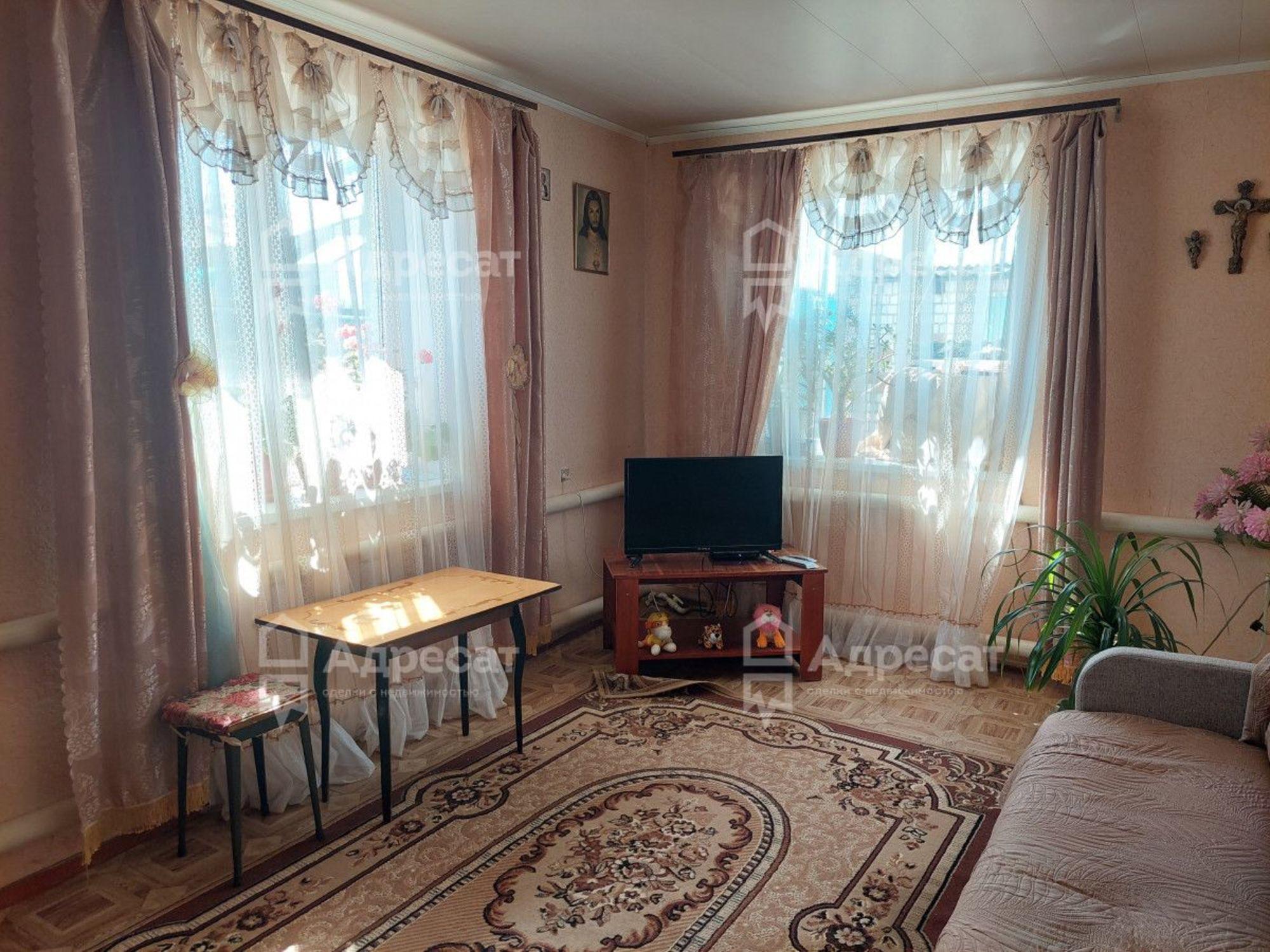 Купить дачу, дом, коттедж за 3 100 000 рублей на ул. Школьная