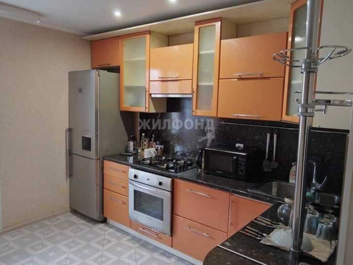 2-комн квартира Медведева улица, д.65/2