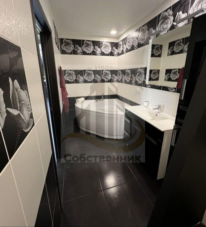 2-комн квартира 25 Января ул, 14а