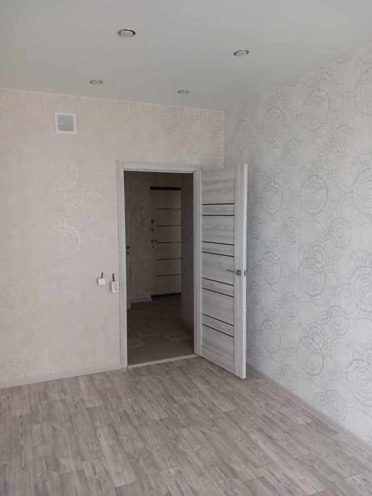 2-комн квартира улица Омелькова, 93