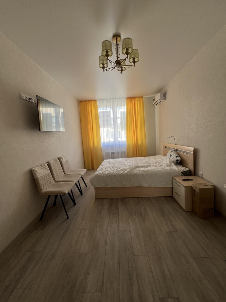 2-комн квартира улица Поликарпова, 2к13