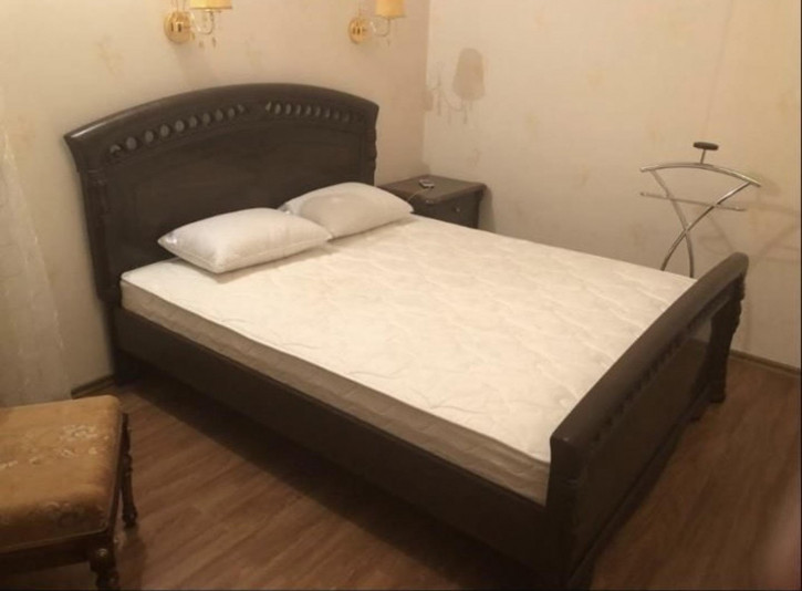2-комн квартира улица Горького, 12
