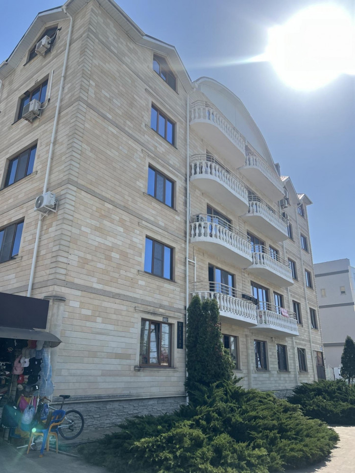 2-комн квартира улица Горького, 12