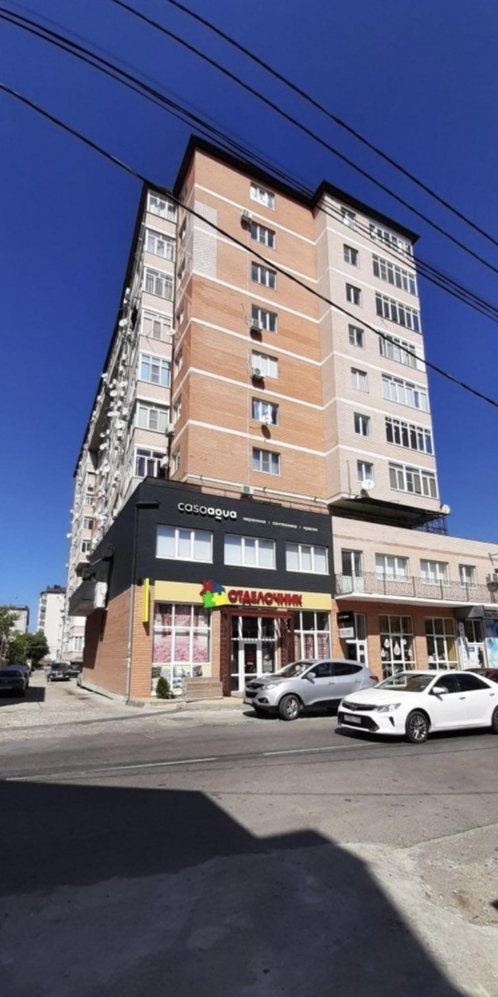 2-комн квартира улица Толстого, 111А