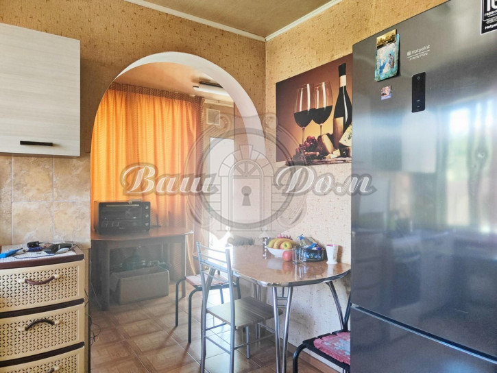 2-комн квартира ул. Орджоникидзе, 6