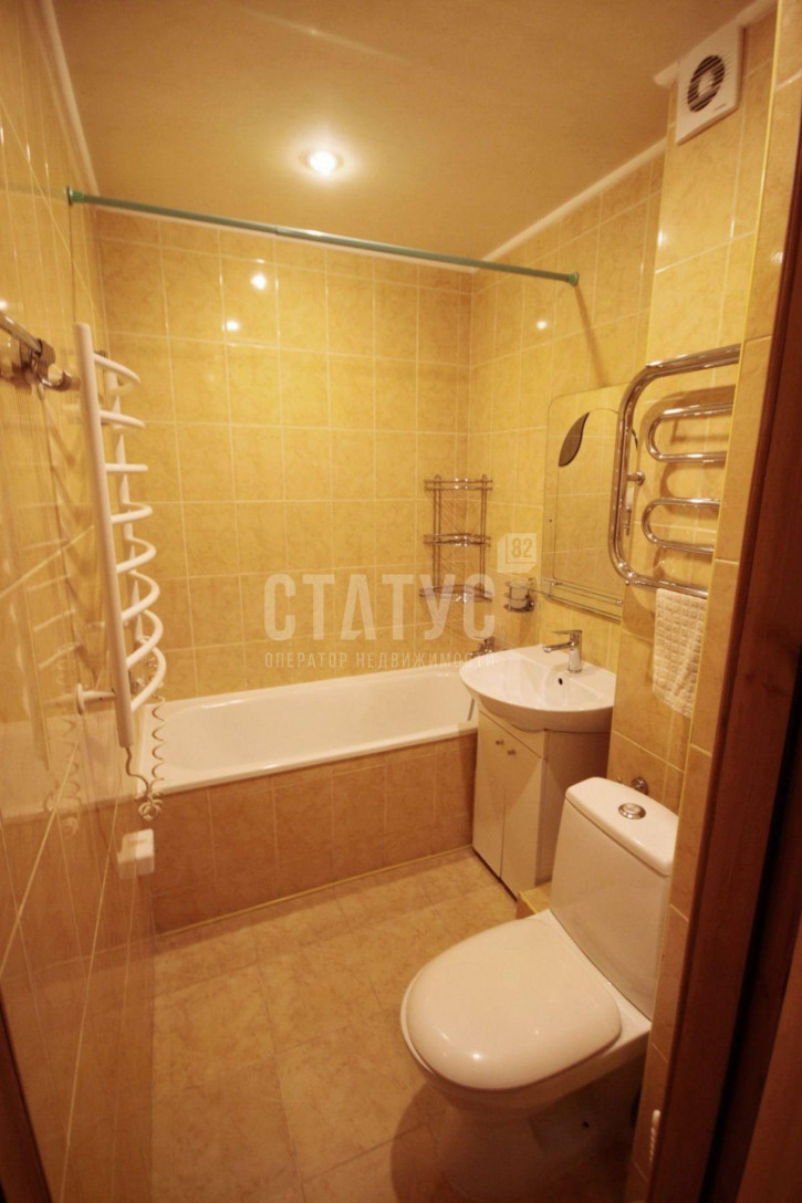 1-комн квартира Блюхера ул, 44