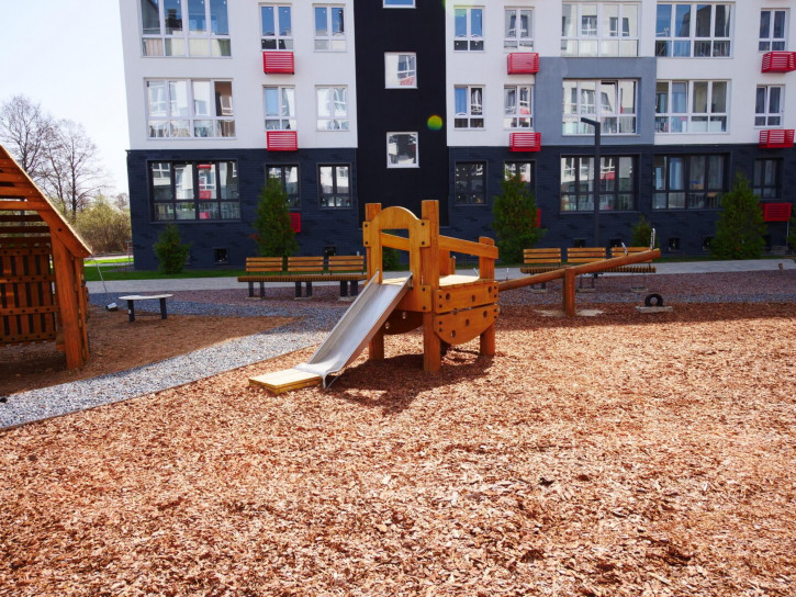 2-комн квартира в новом доме улица Ивана Спатара