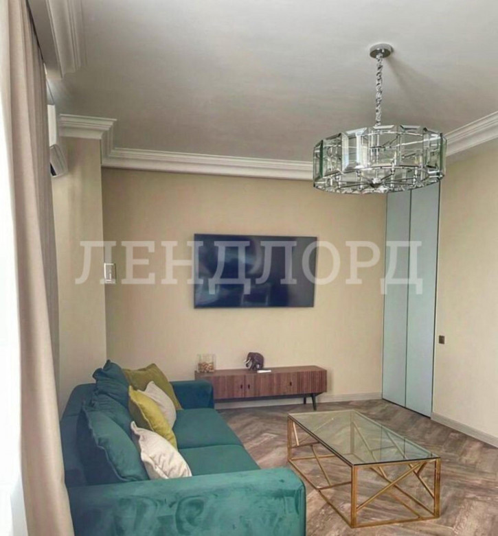 4-комн квартира Ульяновская улица, 50